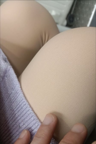 ct053【独家原创】坐mo闷sao女子微开的短裙肉丝美腿