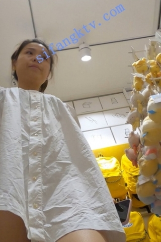 kc248（空城原创）逛商场的通透白裙少妇，淡蓝色NN黑色内衣