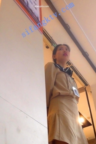 kc178（空城原创）漂亮的导购妹子，白天没抄好晚上继续