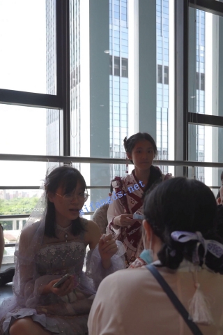 【xxn-236】一箭双雕两位lo裙小姐姐..全部前后角度CD