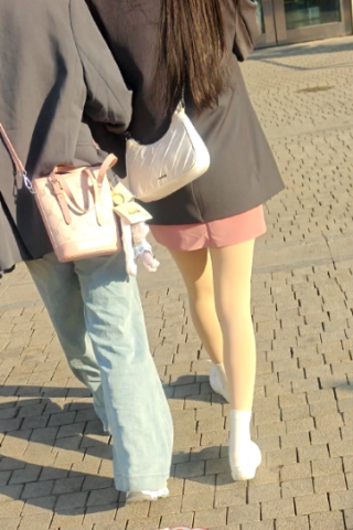 4k街拍肉丝黑丝合集