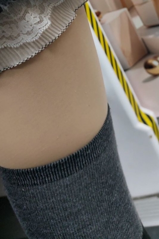 ct012【独家原创】mo花裙肉丝美腿女+灰棉袜套肉丝职场女子