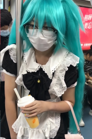 TK235-初音未来cos妹子白丝开闪