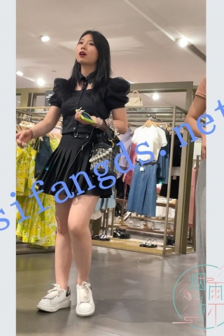 【KKCD㊙️】3211-3212-服装店CD两个高颜值小姐姐
