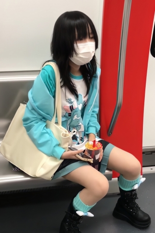 TK267-可爱制服妹子超薄肉丝开闪