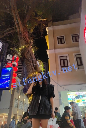 【XLBCD】284黑色超短裙小姐诶将诶，黄白条NN