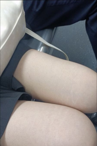 mt007【独家原创】短裤与短裙美腿的两位美女谁更美？