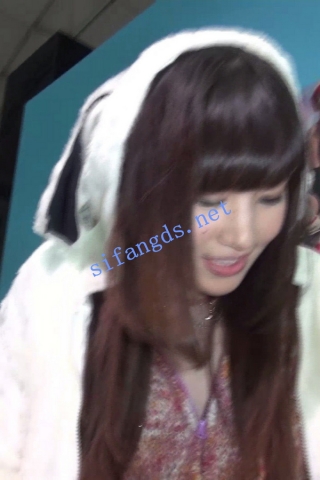 【日产精选】162车展抄底几位车模。抬腿走光好多毛