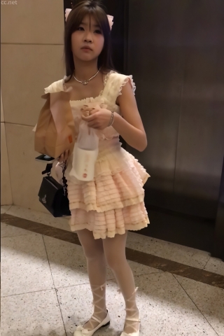 TK251-超可爱粉裙lo娘白丝开闪